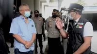 Lakukan-Sidak-Ridwan-Kamil-Tegur-Industri-yang-Tak-Taat-Aturan-PPKM-Darurat-696x462