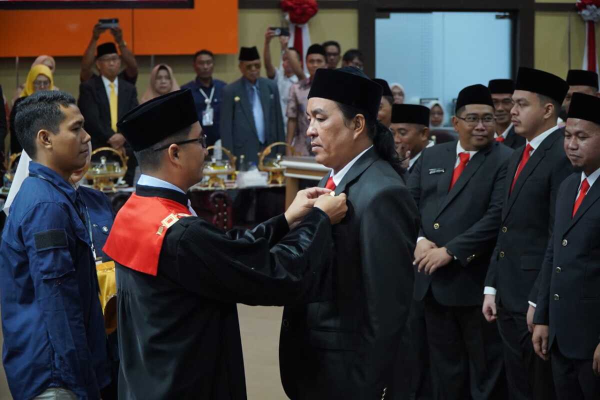 25 Anggota DPRD Parepare Resmi Dilantik, Kaharuddin dan Suyuti Jabat Ketua dan Wakil Ketua Sementara 4
