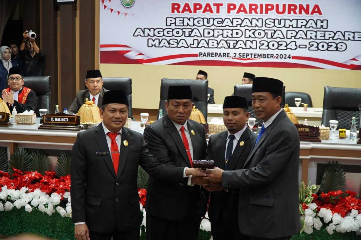 25 Anggota DPRD Parepare Resmi Dilantik, Kaharuddin dan Suyuti Jabat Ketua dan Wakil Ketua Sementara 3